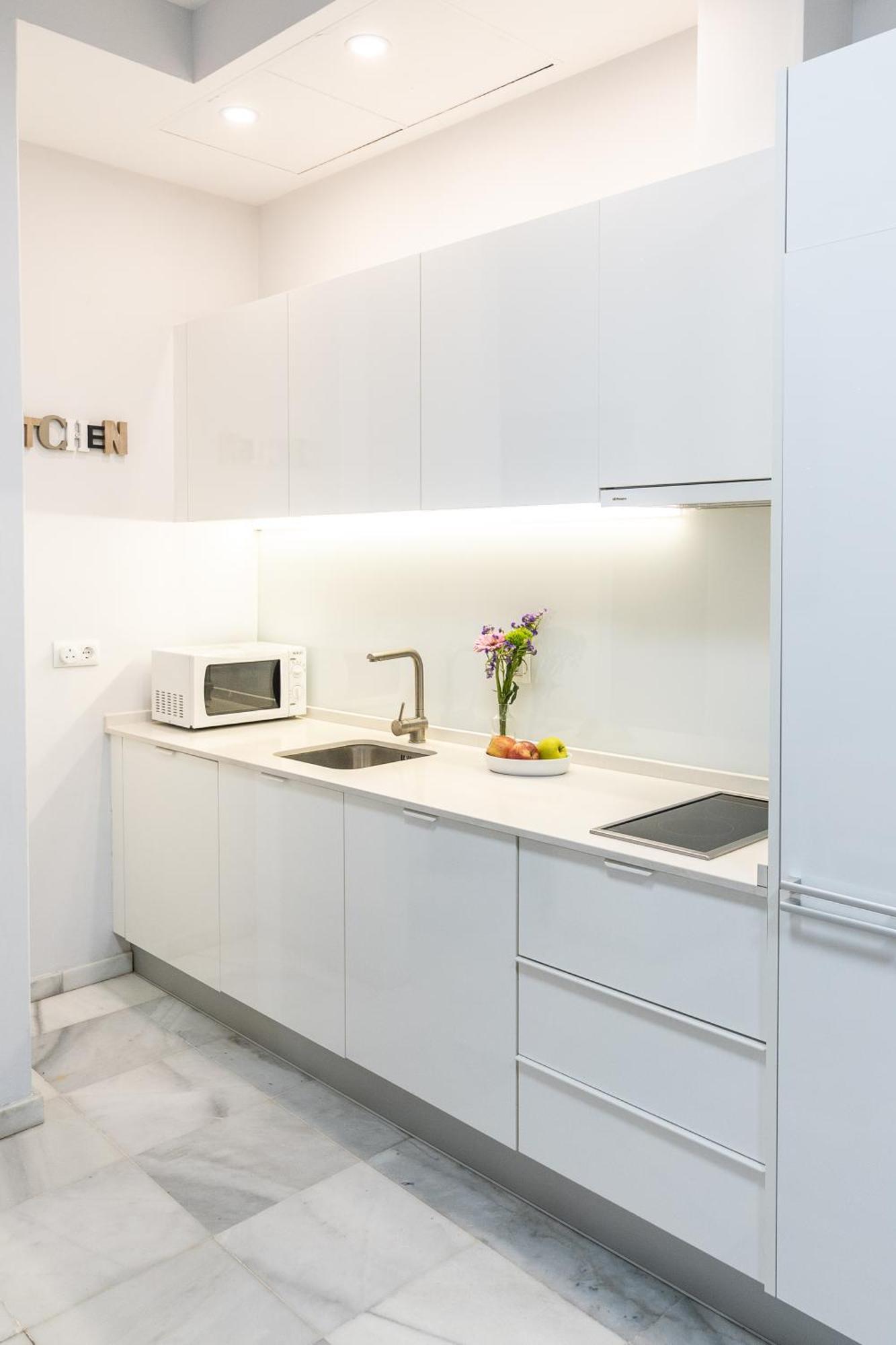 Apartamento Triana Deluxe Con Patio Privado Sevilla Dış mekan fotoğraf