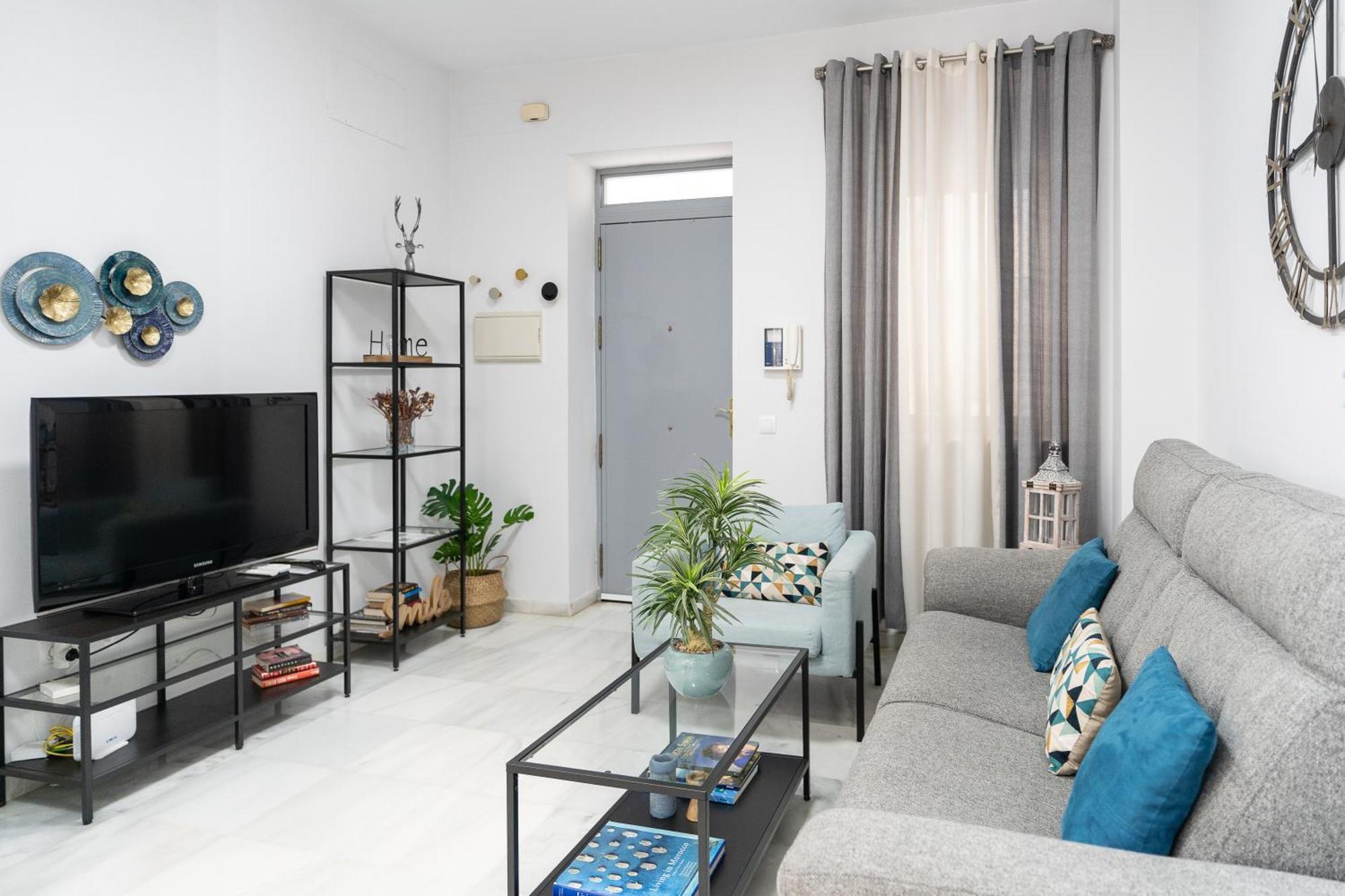 Apartamento Triana Deluxe Con Patio Privado Sevilla Dış mekan fotoğraf